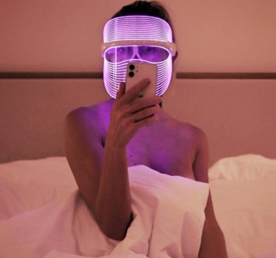 Akemi Glow LED Light Therapy daily skincare review